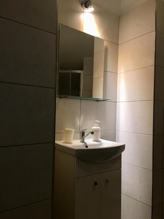 Orion Hostel Krasków Εξωτερικό φωτογραφία
